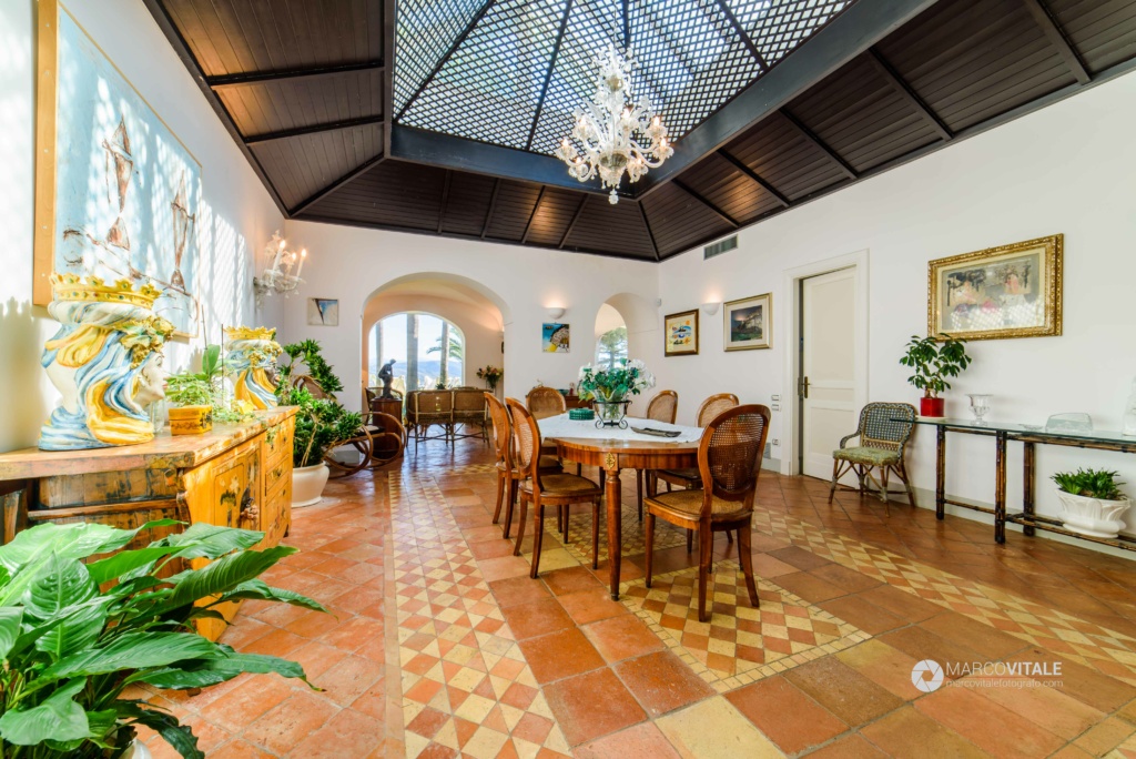 Servizio fotografico di interni per Villa il Poggio, una villa di lusso in Costiera Amalfitana