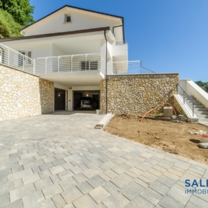 Anteprima-tour-virtuale-Villa-indipendente-Salerno